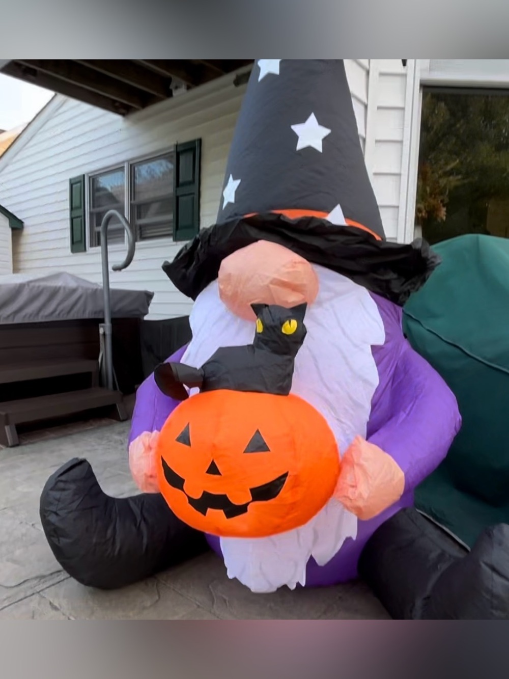 Halloween Gnome with black cat pumpkin witch hat 5 ft LED inflatable yard decor